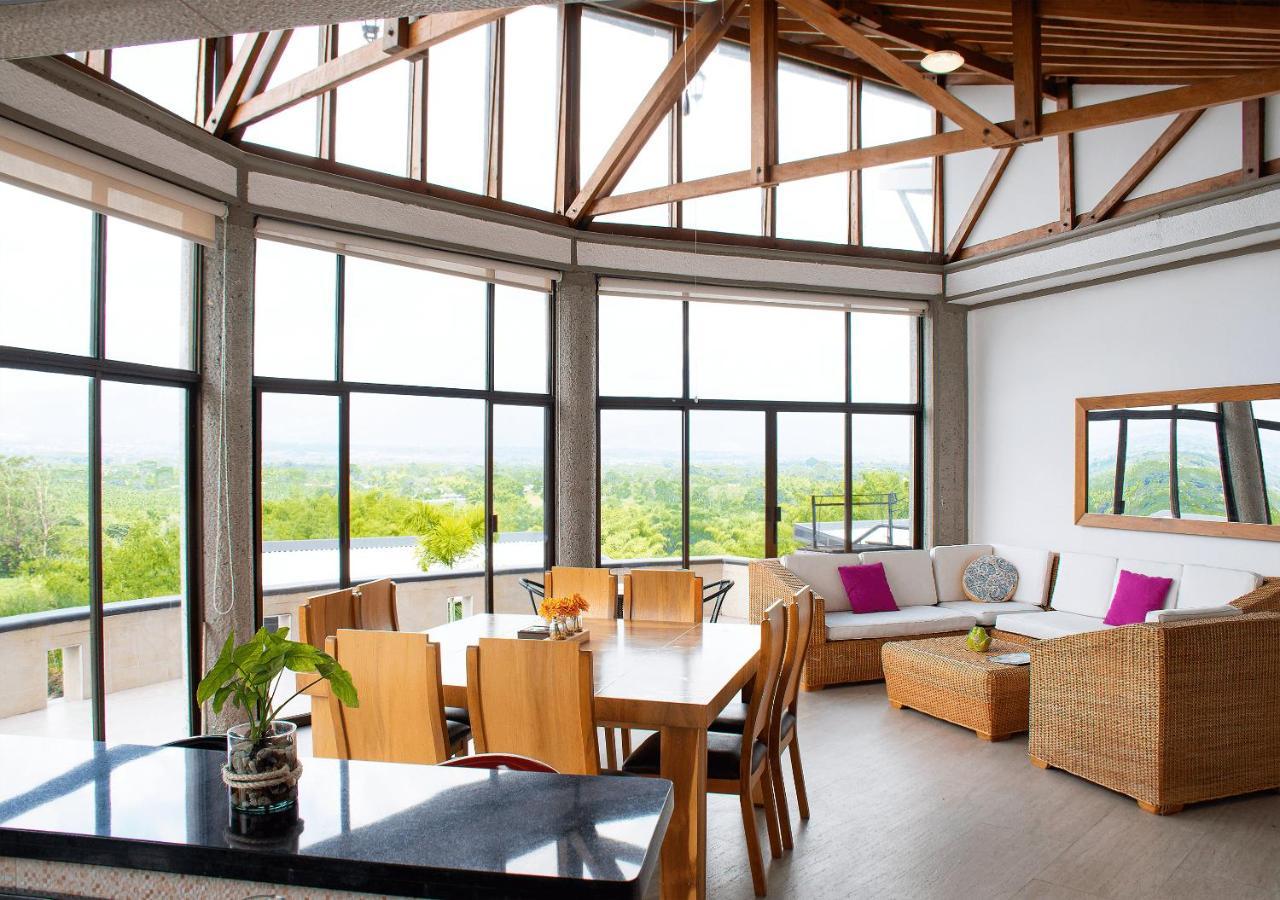 Panorama Pueblo Tapao Villa Armenia  Kamer foto
